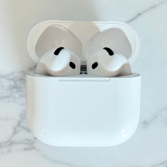 AirPods 4 ANC
